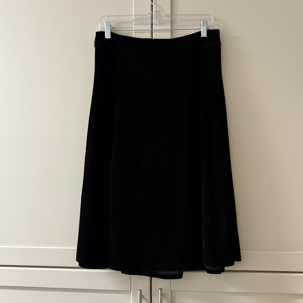 Black Velvet Midi Skirt Elastic Waist Womens Medium Quacker Factory